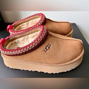 UGG Tazz Platform Slipper